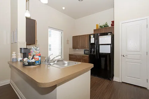 Live Oak Villas Photo 1