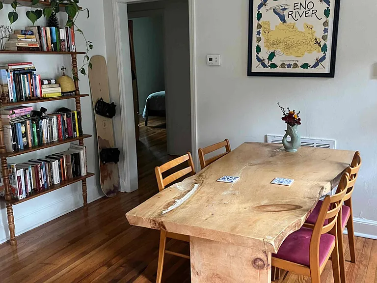 810 W Markham Ave — Photo 4