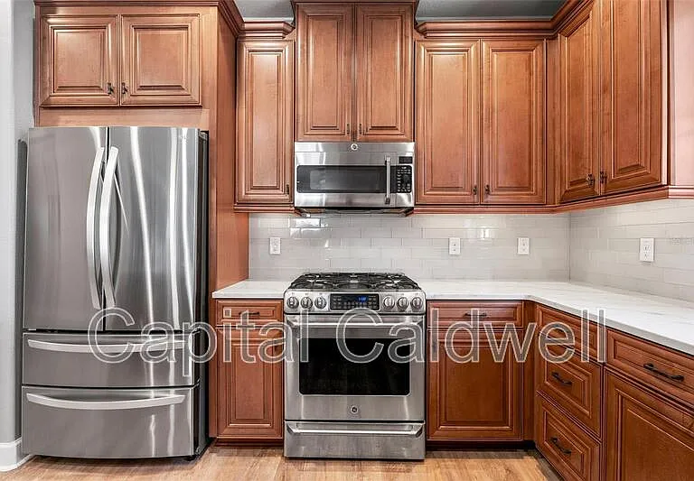4816 Heinman Cv — Photo 7
