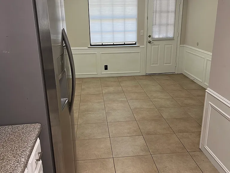 500 Cedar Elm Ln #500 — Photo 5