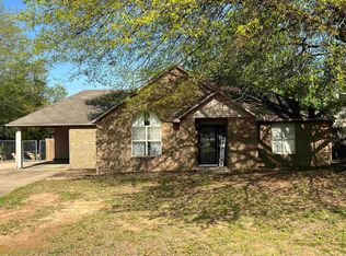 34 Sherwood Loop, Searcy, AR 72143