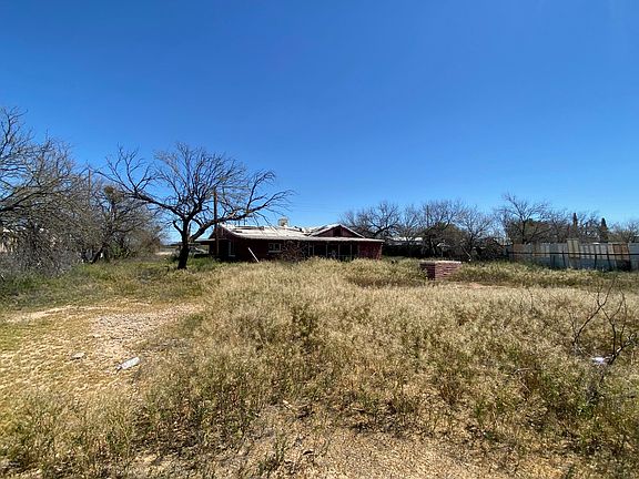 2nd image of 11008 S Nogales Hy
