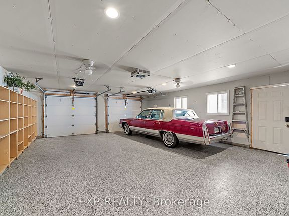 3rd image of 458 Boler Rd