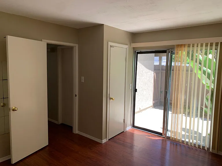 7804 Camino Tranquilo — Photo 8