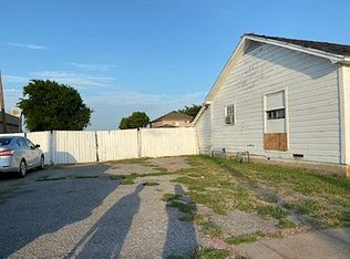 118 S Hampton Rd, Desoto, TX 75115