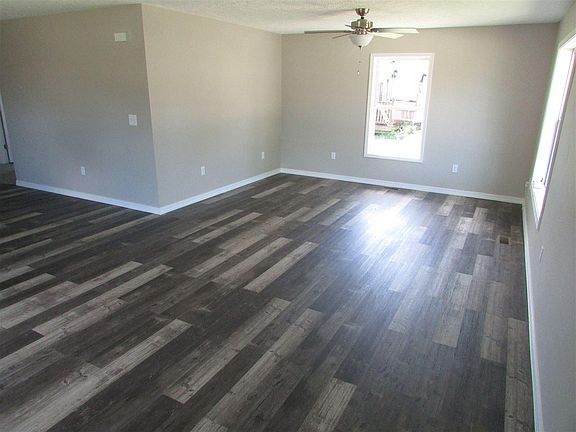 4th image of 3129 N 22nd St