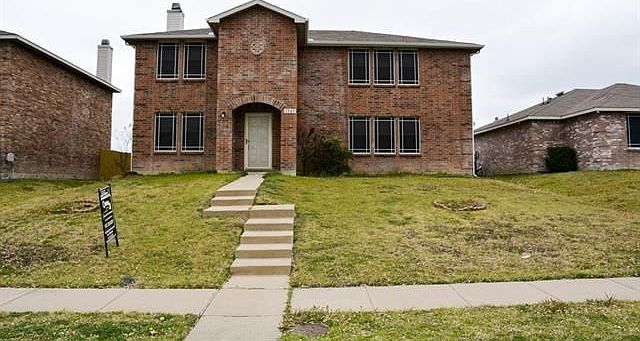 1st image of 1507 Honey Bee Ln