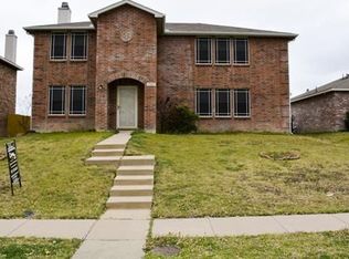 1507 Honey Bee Ln, Lancaster, TX 75134