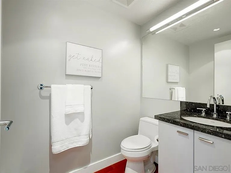 1205 Pacific Hwy #2404 — Photo 7