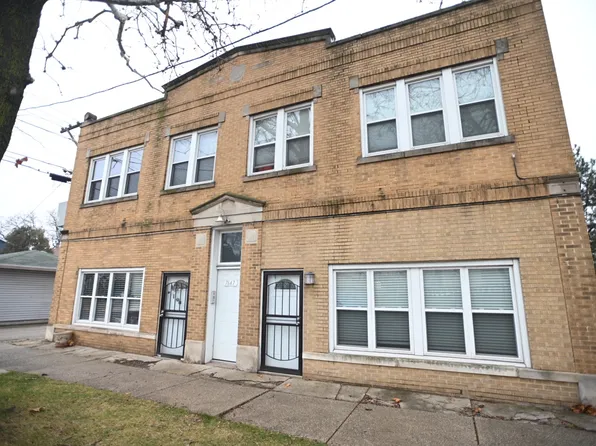 7647 Taylor St, Forest Park, IL 60130
