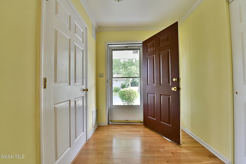 4th image of 1200 Hillside Avenue #704
