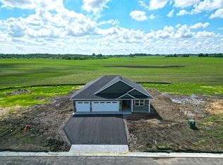 520 Ramey Rd S, Maple Lake, MN 55358