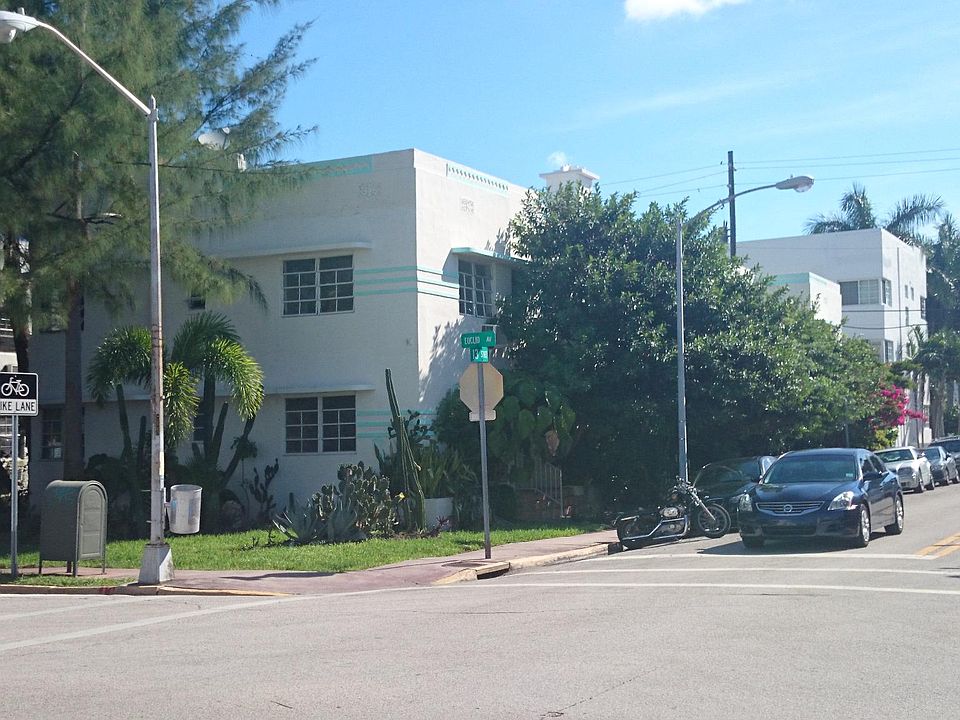 1st image of 639 13th St APT 3
