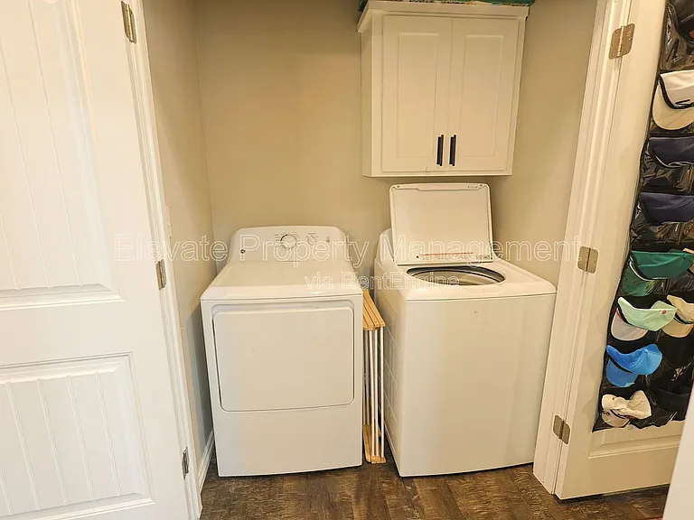 1009 SW 91st St — Photo 7
