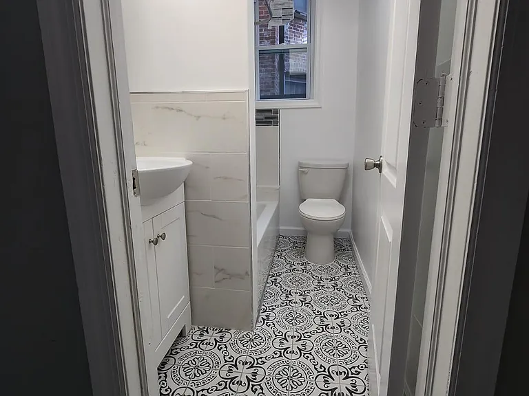 5616 Hudson Ave #2 — Photo 6
