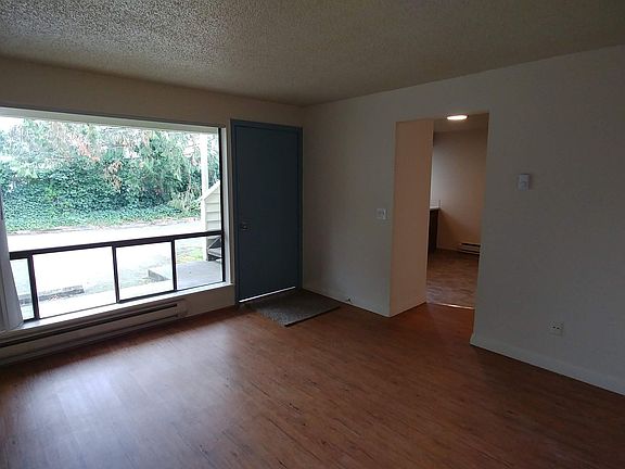 3rd image of 5925 99th St SW #5