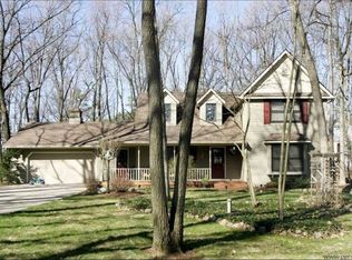24419 Oak Ln, Mattawan, MI 49071