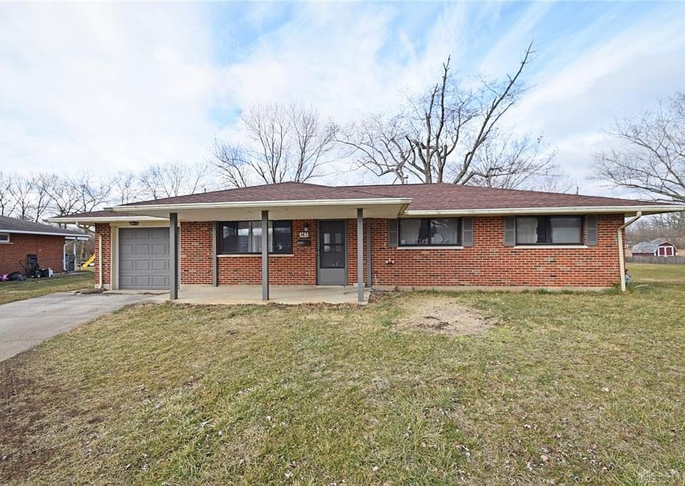1st image of 143 Pollyanna Ave
