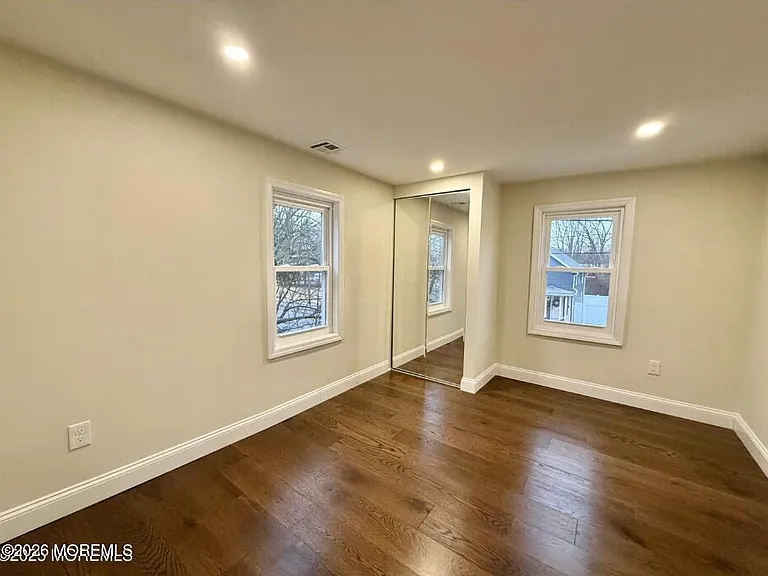 30 Maple Ave — Photo 15