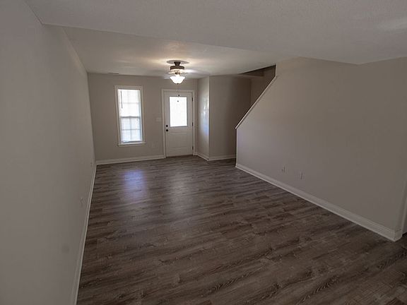 4th image of 4704 Dehaven Dr