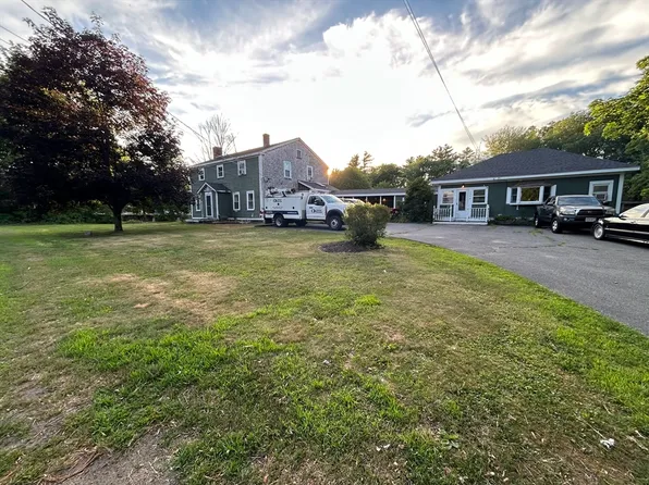 1006 W Washington St, Hanson, MA 02341