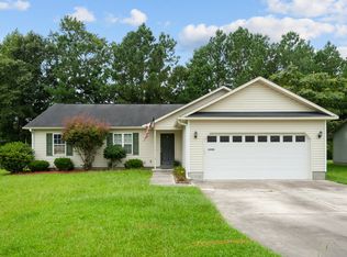 178 Oakley Dr, New Bern, NC 28560