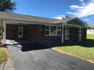 409 E Wilder Ave, Monterey, TN 38574