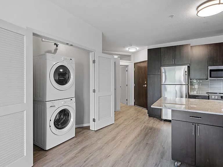 The Flats at West End — Photo 90