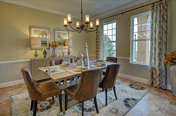 crown molding dining