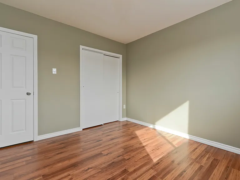 433 Edison Ave #216 — Photo 13