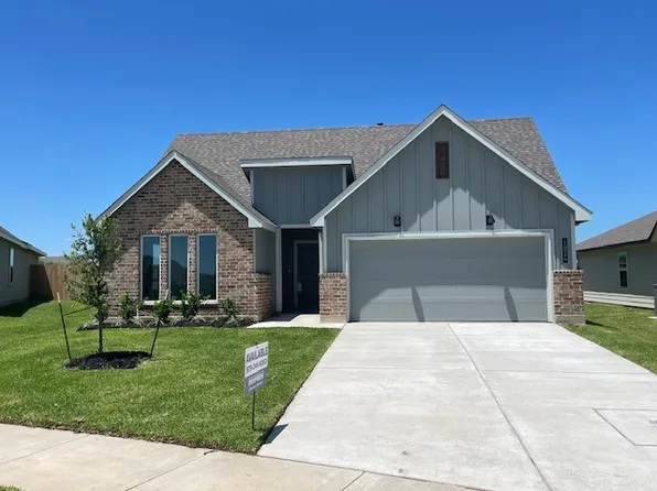 1024 Legrand St, Brenham, TX 77833