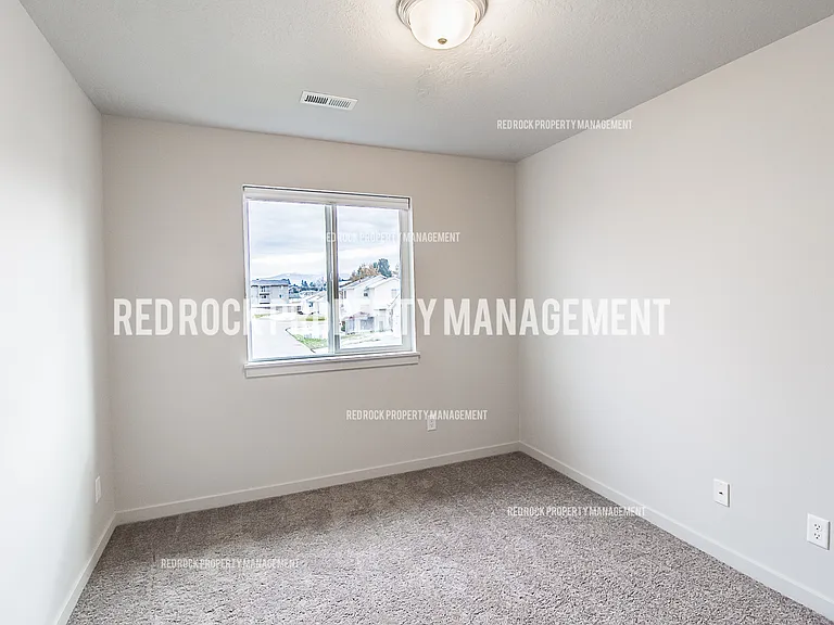 319 S Woodlawn Ln #1 — Photo 35