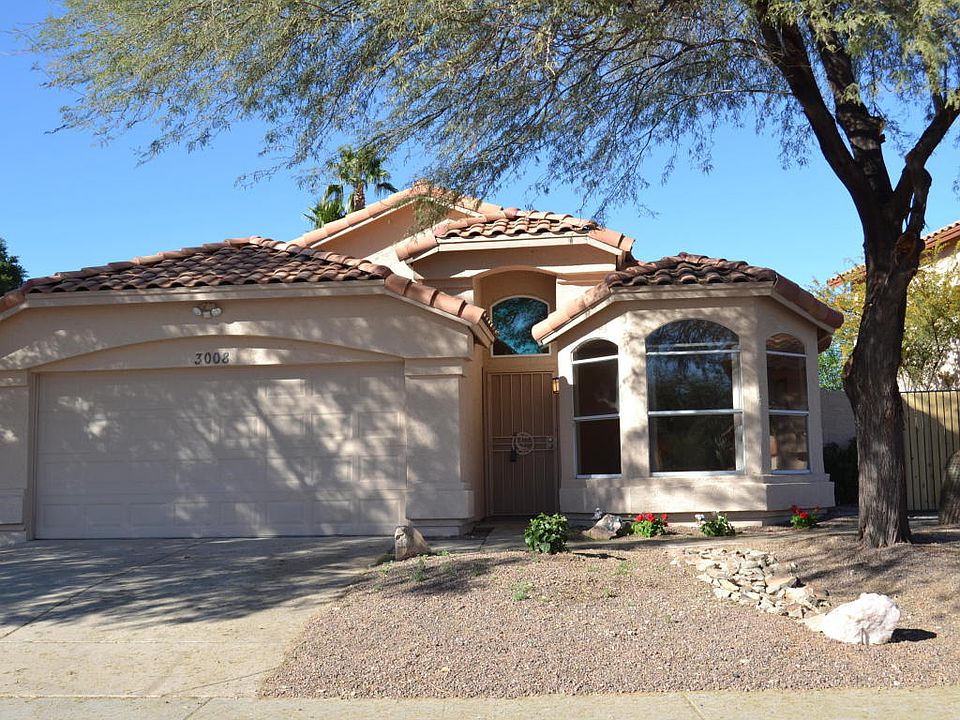 1st image of 3008 E Woodland Dr