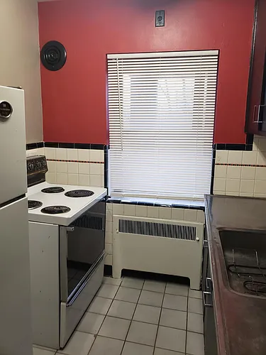 205 William Howard Taft Rd #6 Photo 1