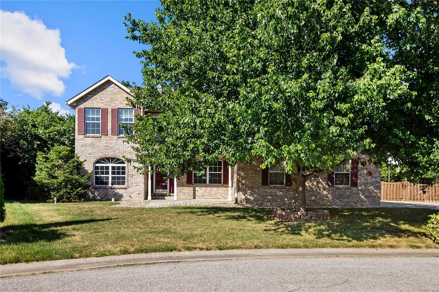 965 Millikin Dr photo 1