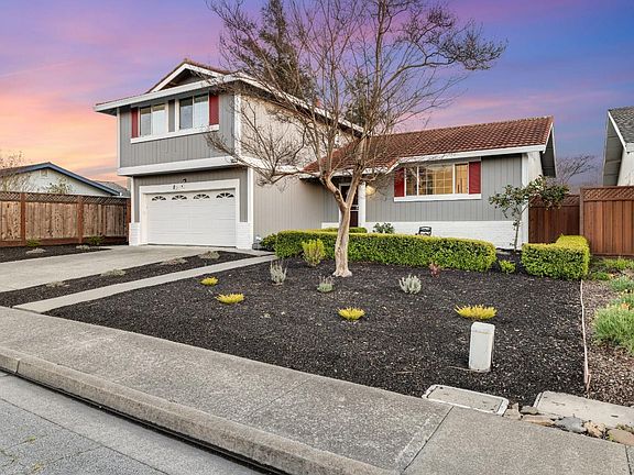 2nd image of 1543 Griffin Way