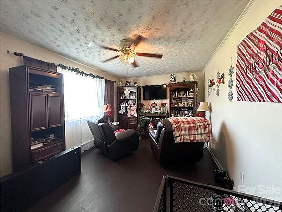 2nd image of 2687 Ellis Deal Ave