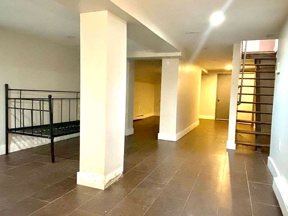 3rd image of 1044 Putnam Ave #1F