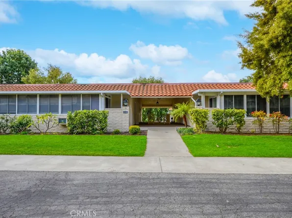 2106 Ronda Granada Unit N, Laguna Woods, CA 92637
