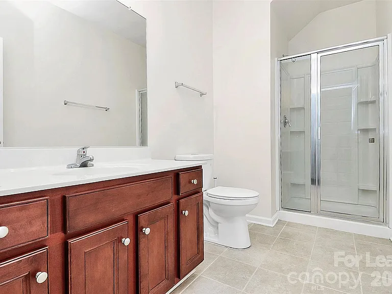 1654 Walnut View Dr — Photo 8