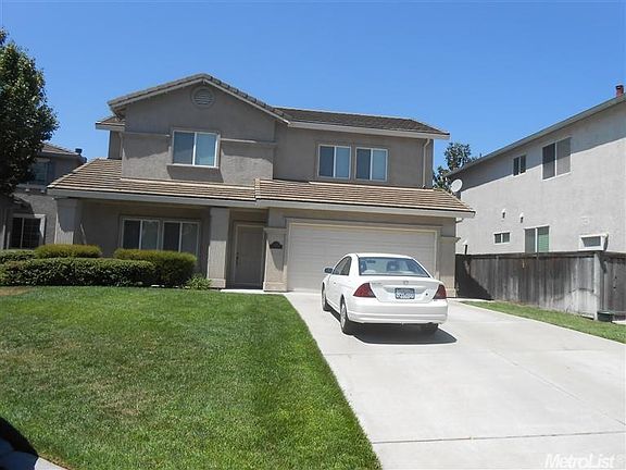 3rd image of 5525 Brook Falls Ct