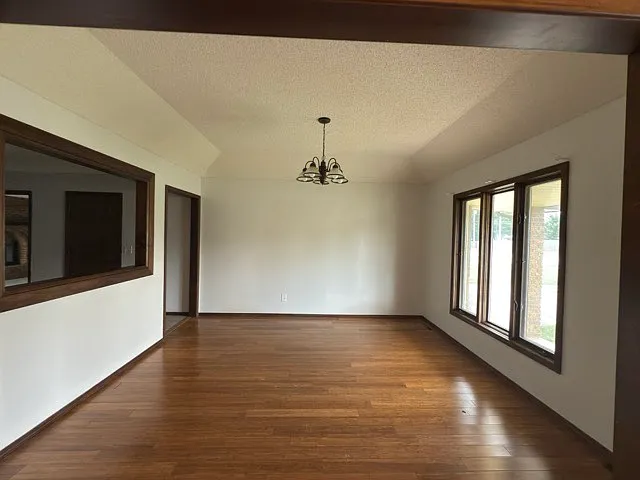 3 bed, 1652 sqft, $1,600 — Photo 3