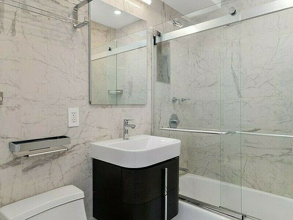 5th image of 235 E 57th St APT 15C