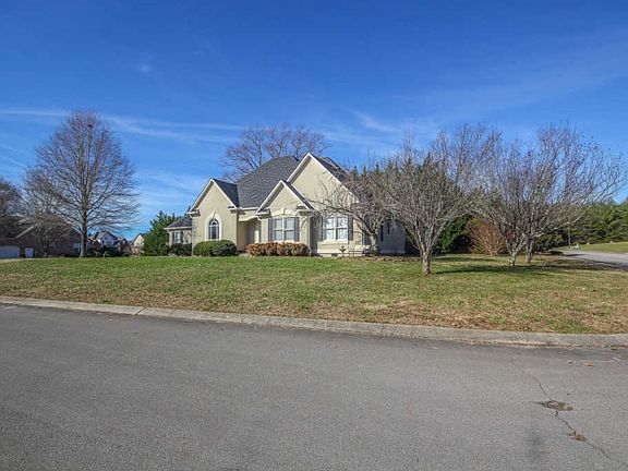 3rd image of 2603 Penn Marydel Way