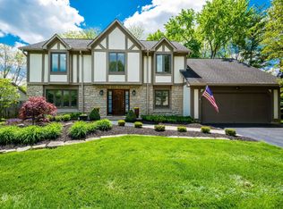 2261 Sandover Rd, Columbus, OH 43220