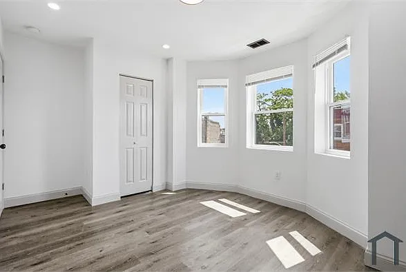 328 N 62nd St #3 — Photo 5