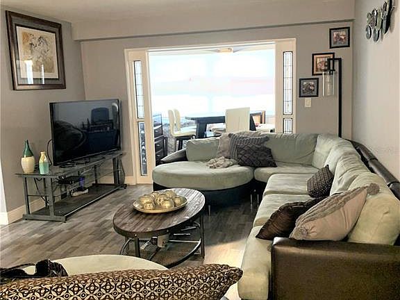 5th image of 1000 49th St N APT 111