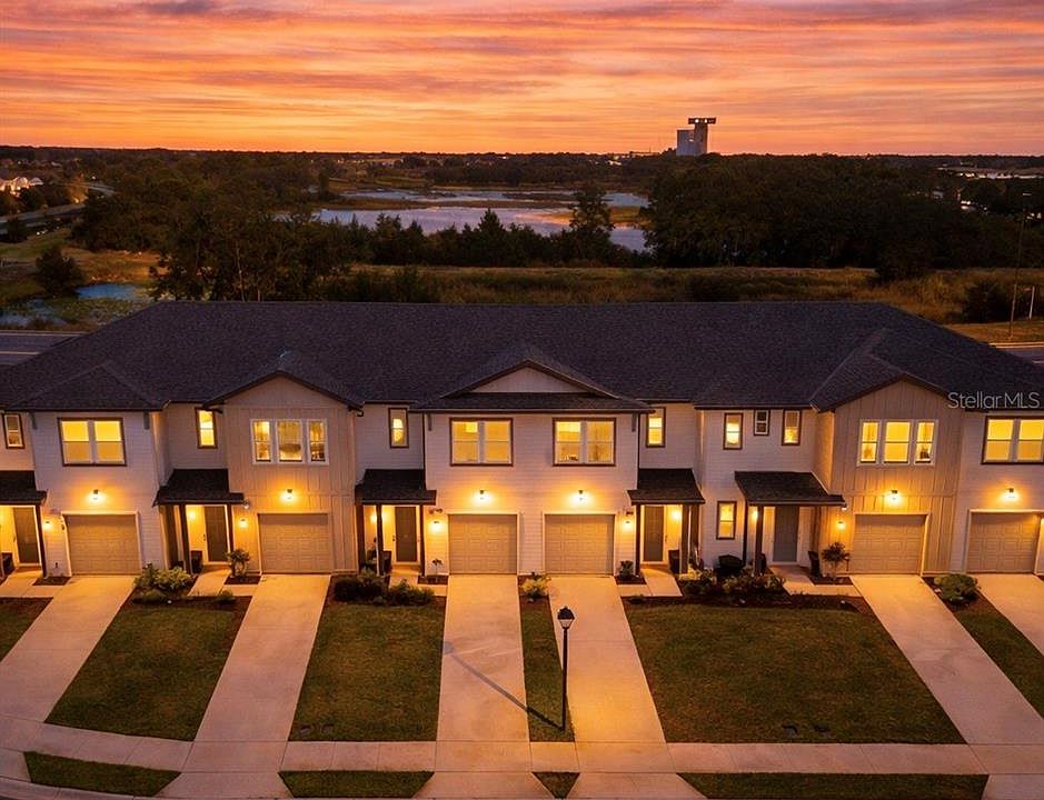 1st image of 943 Conch Rd