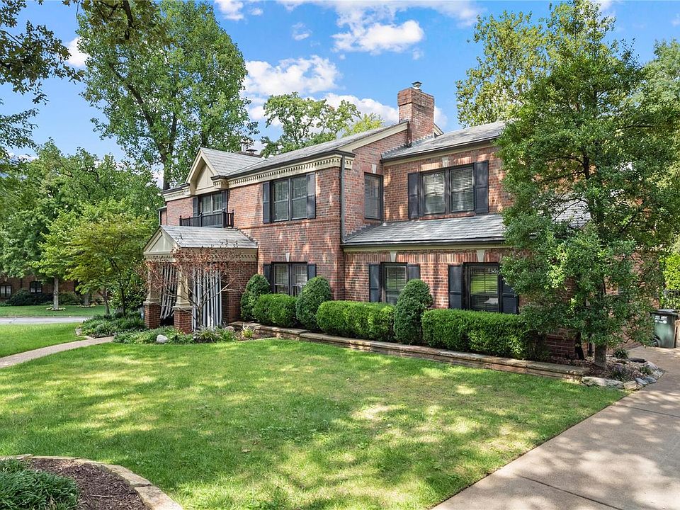 27 Lake Forest Dr, Saint Louis, MO 63117 Zillow
