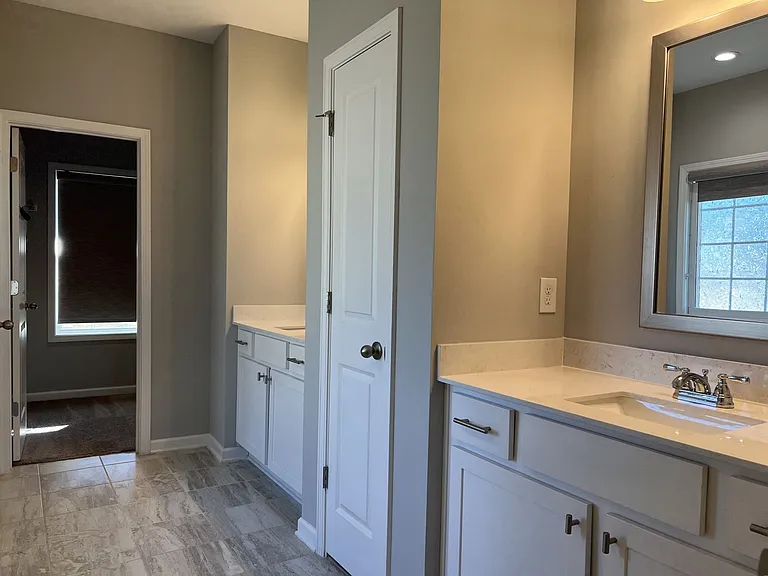 401 Tivoli Way — Photo 13